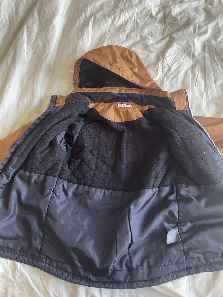 H&M Vestes & Manteaux: Jacke 146 – D'occasion à Zürich par Mothai 2