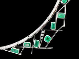 Smaragde 4.2c Diamanten 0.3c Halskette 18k WG *S1805