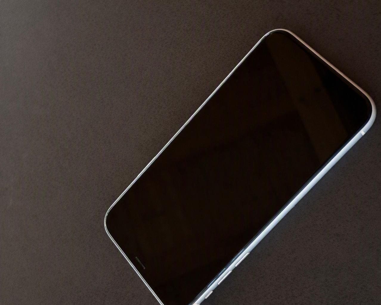 Apple Handys / Smartphones: iPhone XR 64GB blanc – Gebraucht aus Grimisuat von Fsfred 2