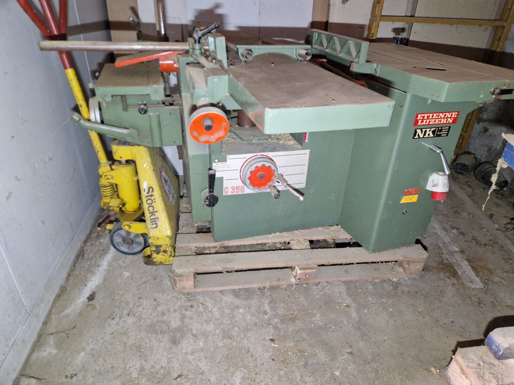 Tutte le macchine: Holzbearbeitungsmaschine – Usato da altnau venduto da kiwi2