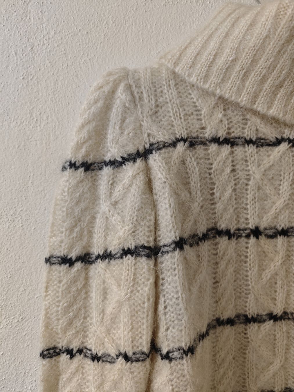 Saint Laurent Vestiti: SAINT LAURENT Strickkleid Pullover – Usato da Erlenbach ZH venduto da nlh 1