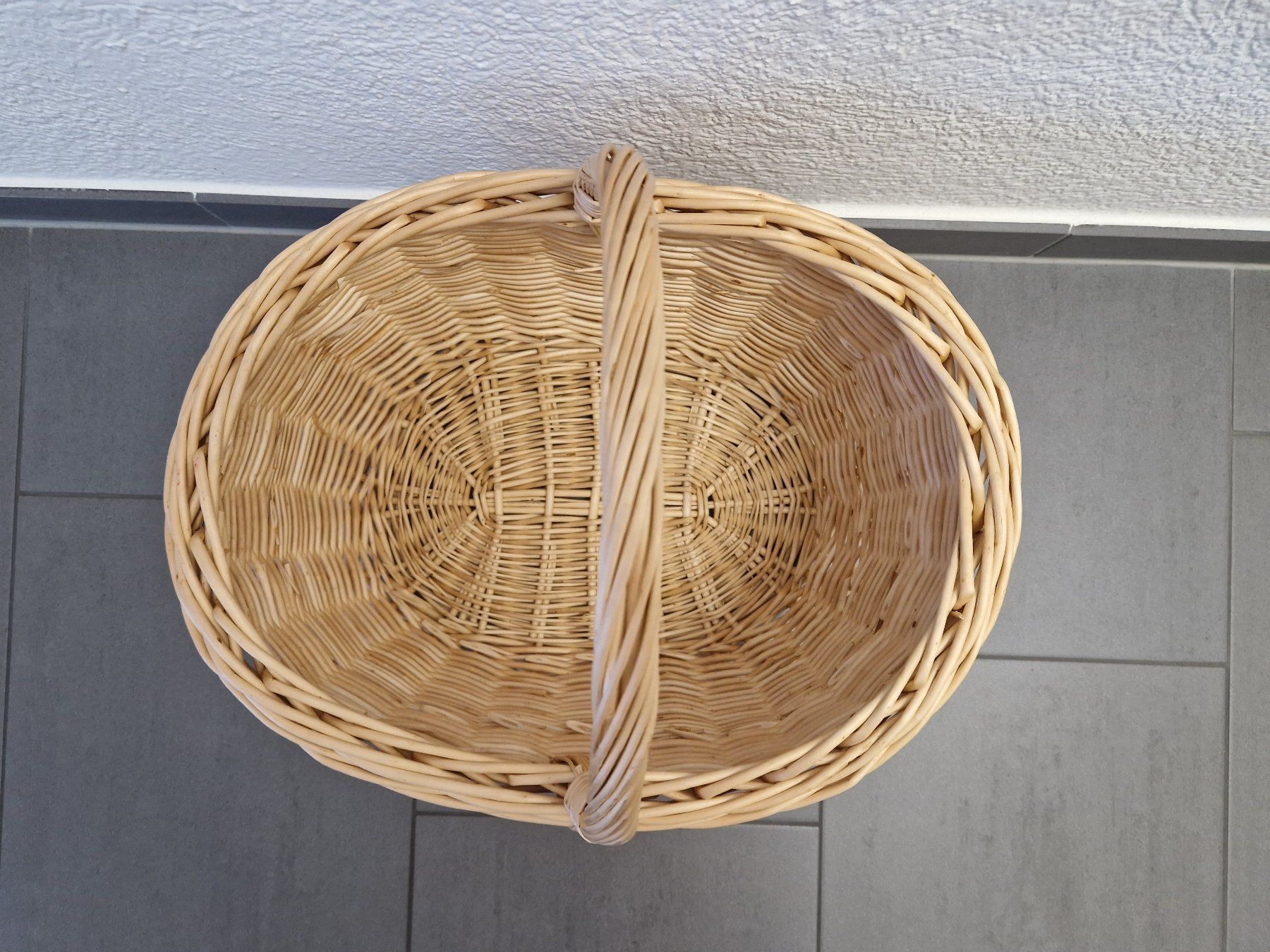 Accessori: Holzkorb mit Henkel – Usato da Zürich venduto da Bluemex 1