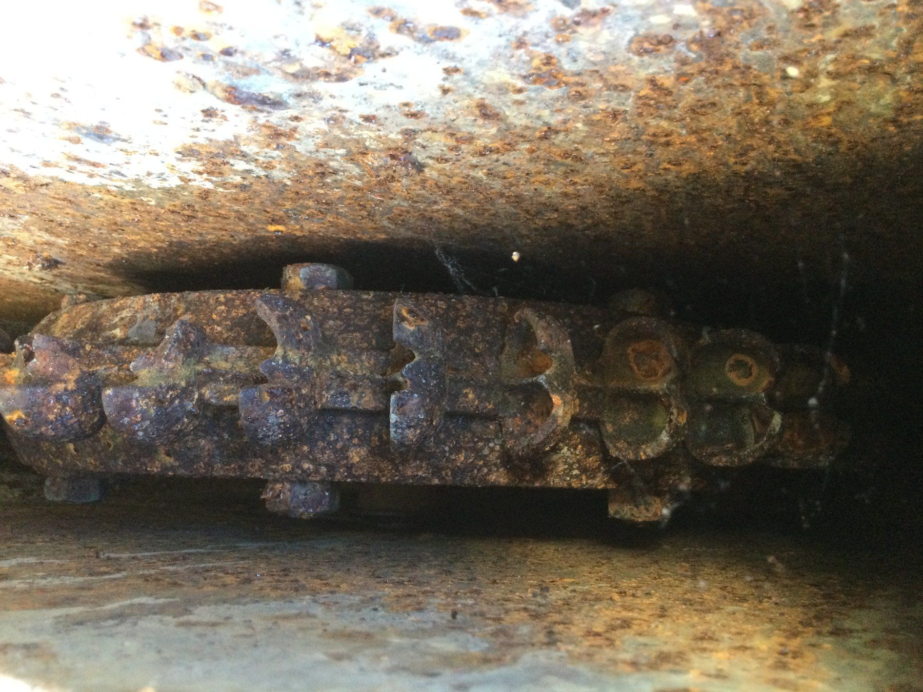 Outils anciens: Alte gebrauchter kleine Wassertrubine – D'occasion à Wangen SZ par kuriosum12 9