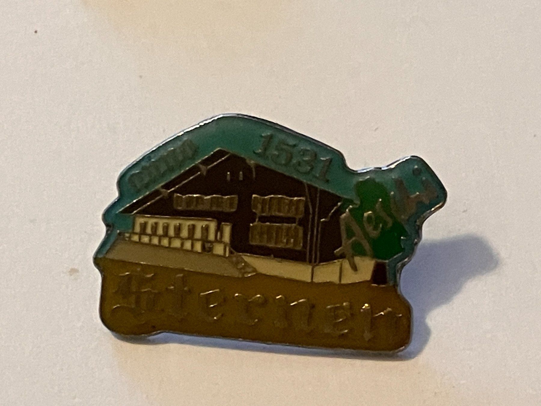 Placchette & Badge: 1 Pin Sternen Aeschi – Usato da Basel venduto da djwwpp