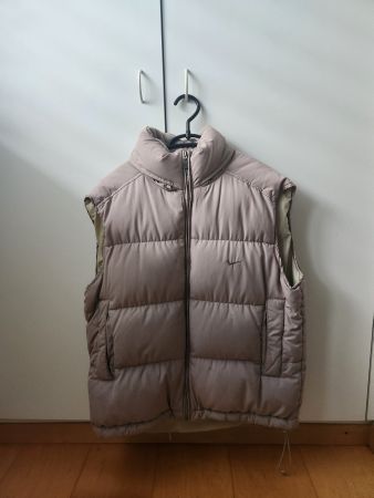 Nike Daunenweste, Grösse M, fliederfarben, Top Zustand