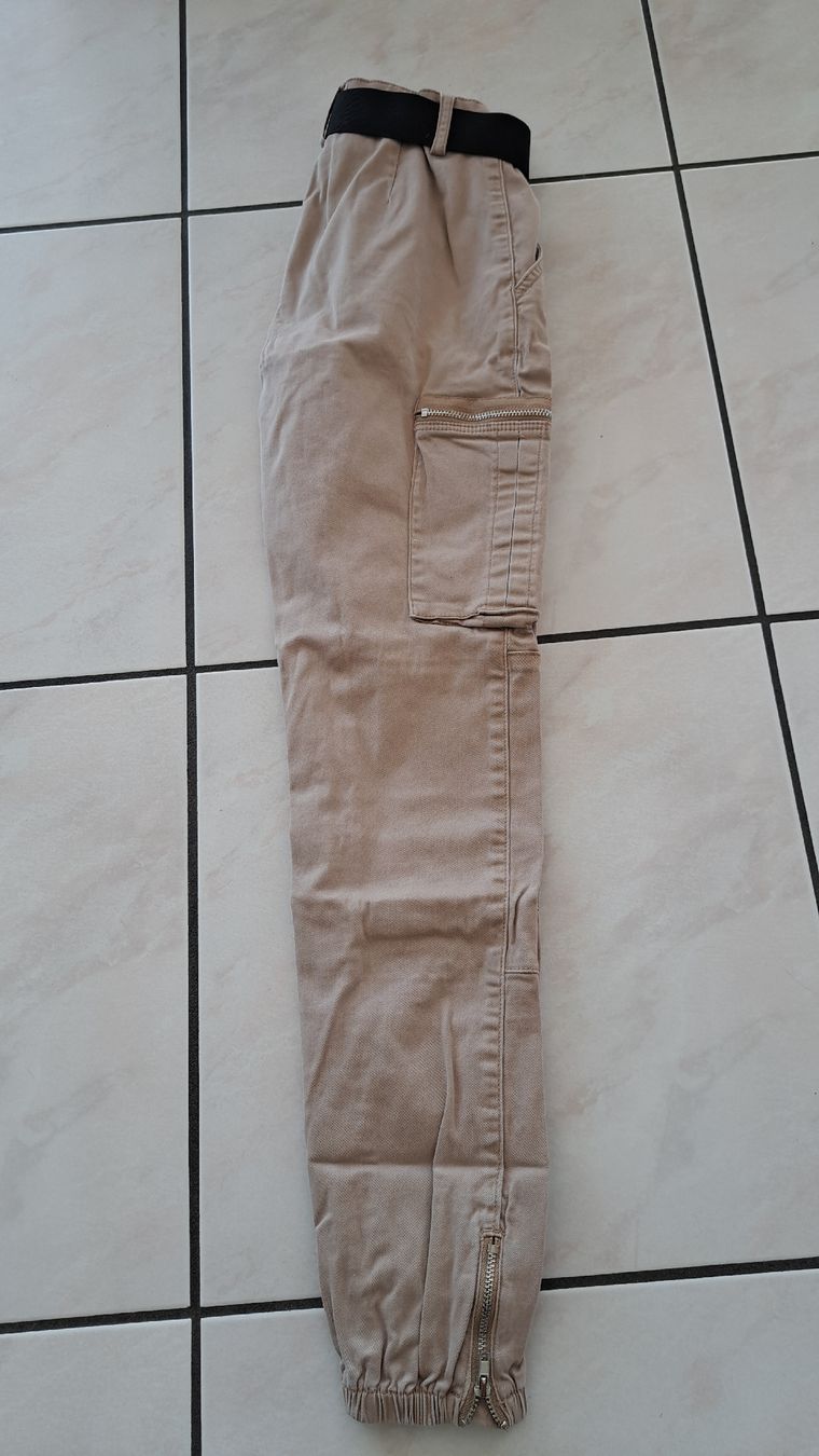Tally Weijl Pantaloni: pantalon 32 – Usato da RIAZ venduto da Betty012 1
