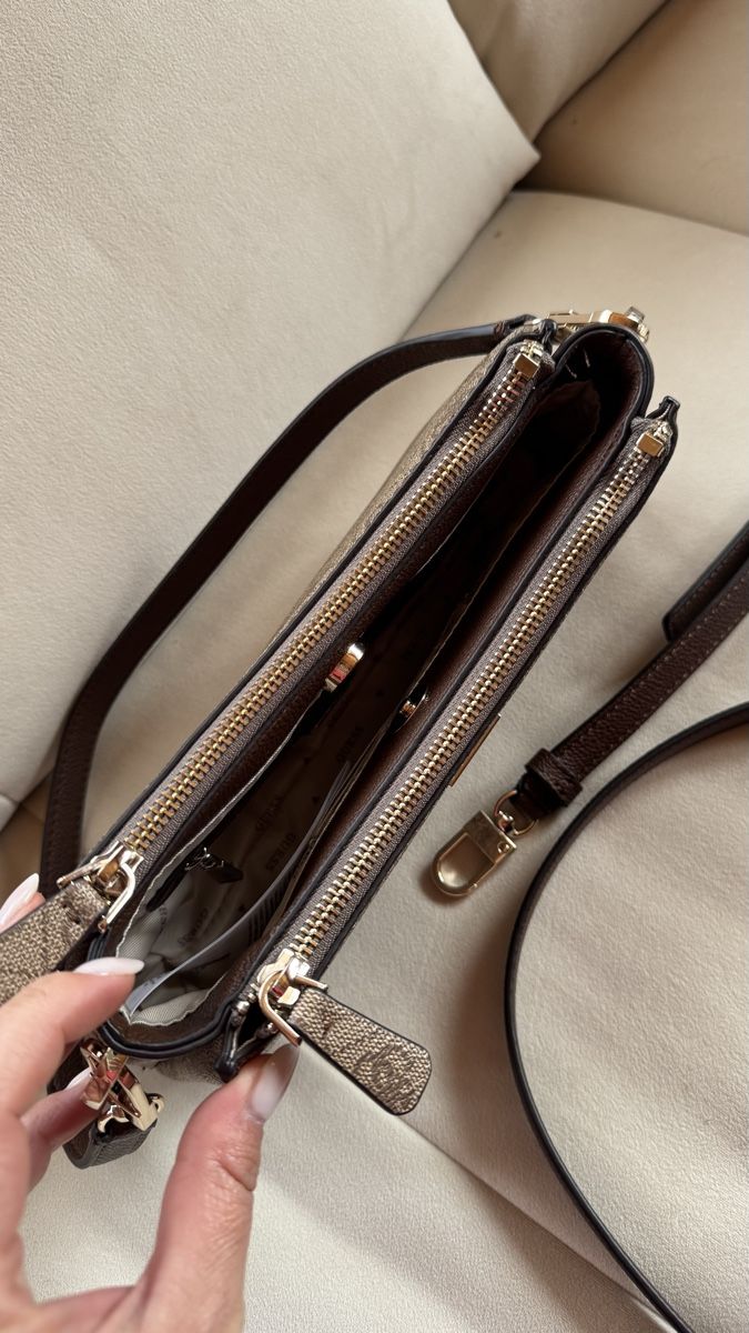 Guess Borse da donna: Guess Noelle Mini – Nuovo e nell'imballaggio originale da Surcasti venduto da Lenkita 3