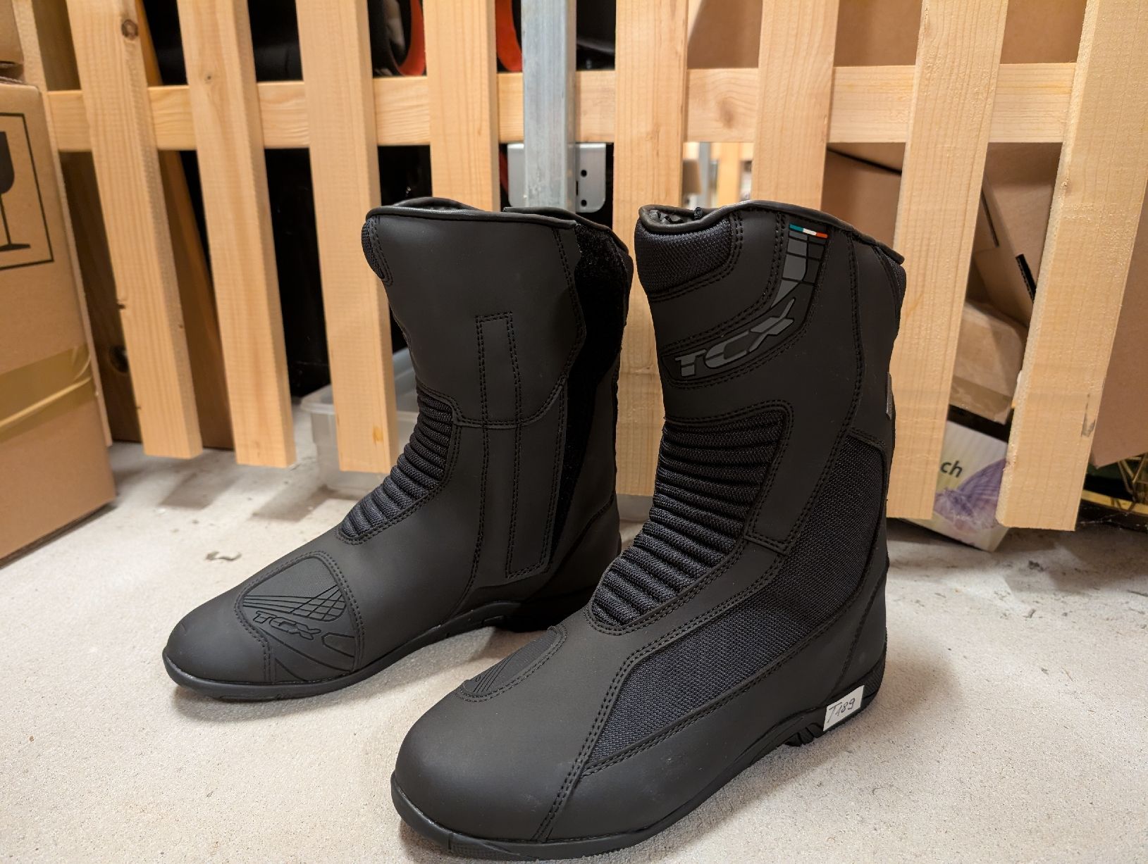 TCX Herrenschuhe: Herren Motorradstiefel TCX Gr. 41 – Gebraucht aus Zürich von the.baconing 1