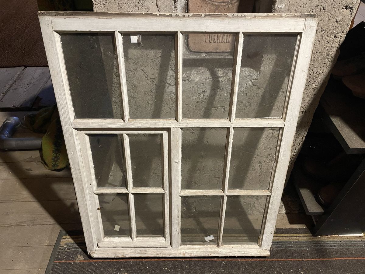Fenster: Altes Fenster Holz  weiss – Gebraucht aus Au TG von and_k8st 1