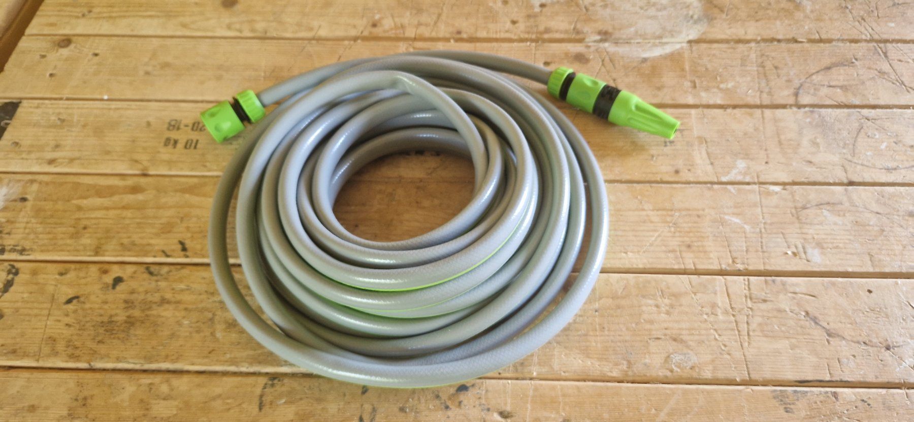 Tuyaux & tubes: Wasserschlauch – Neuf avec emballage d'origine à Berlingen par KylesSellBuyRent