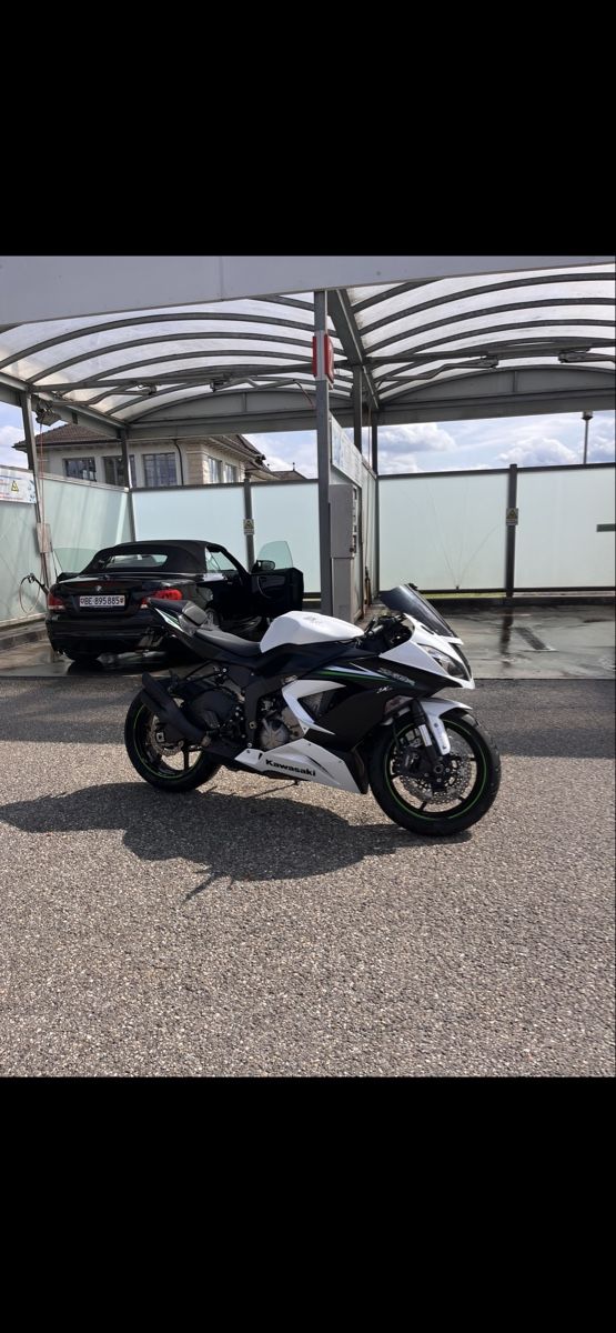 Kawasaki Strada: Kawasaki zx6r – Usato da Langenthal venduto da sop_s2zb 1