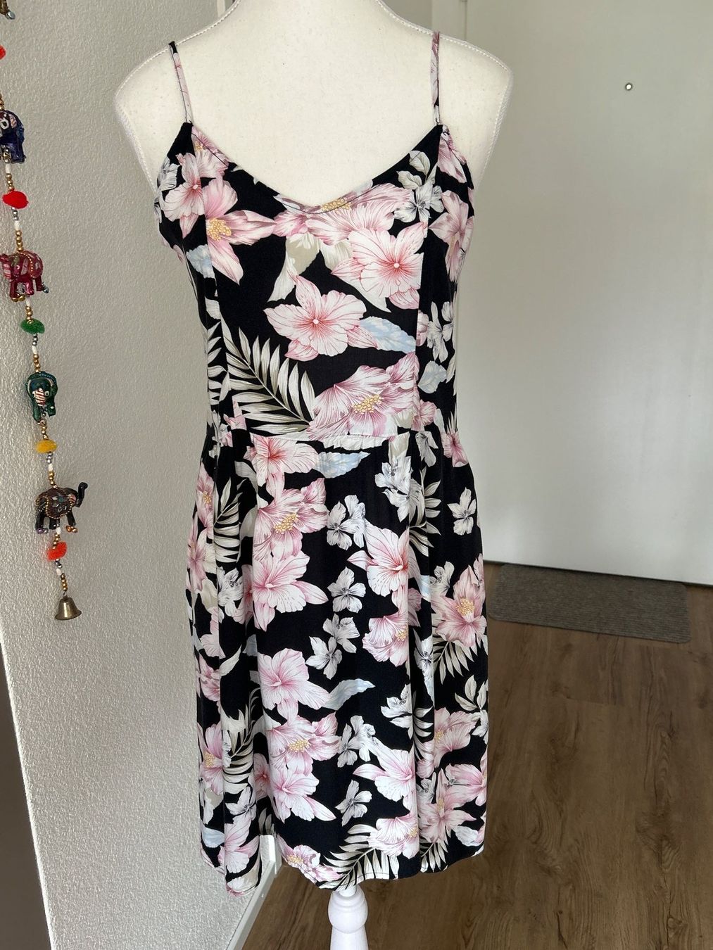 Vestiti: Trägerkleider schwarz mit Muster – Usato da Brunnen venduto da Nala2929 3