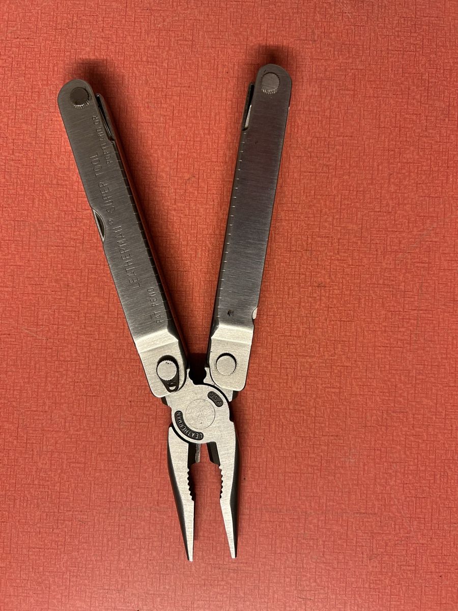 Leatherman Tutti gli attrezzi: Leatherman Super Tool Multi-tool gebraucht mit Etui – Usato da Lanzenhäusern venduto da vic63 4
