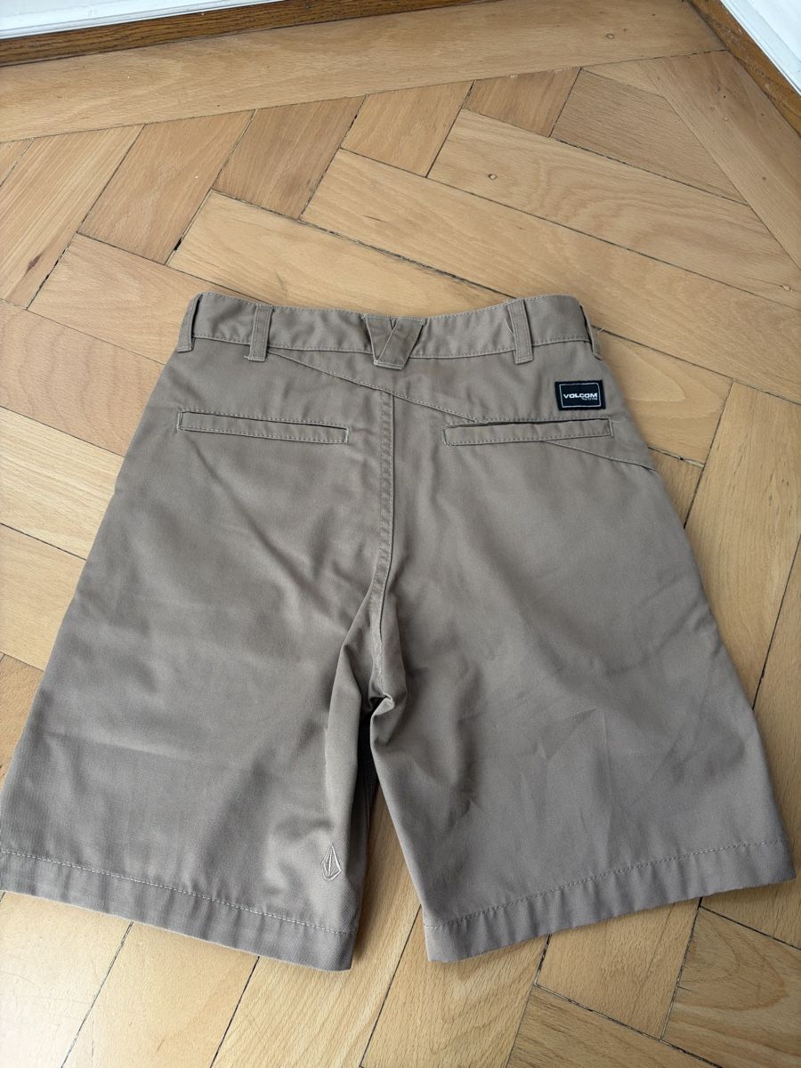 Volcom Pantaloni: Short Volcom beige - taille 140 neuf  – Nuovo e nell'imballaggio originale da Sion venduto da Nelsonkatz 2