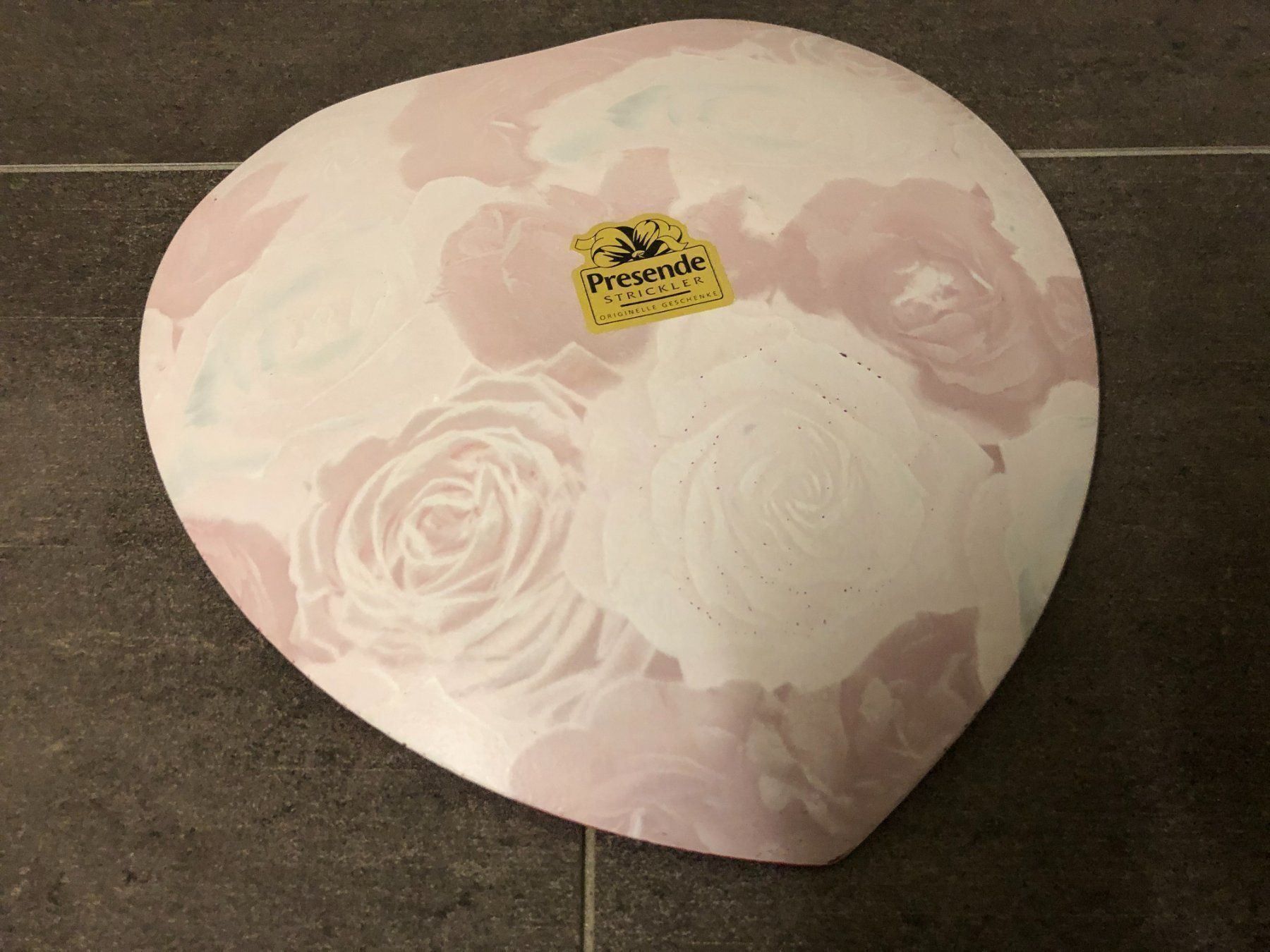 Piatti di portata: Rosenschale mit Herz – Usato da Hagendorn venduto da Teora66 1