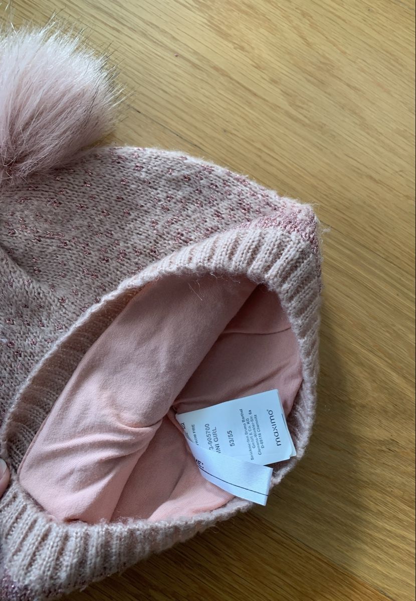 Altro abbigliamento per bambina: Mädchen Winter Set, Mütze und Schal, Gr. 53/55 – Usato da Niederhasli venduto da Mfallegger 2