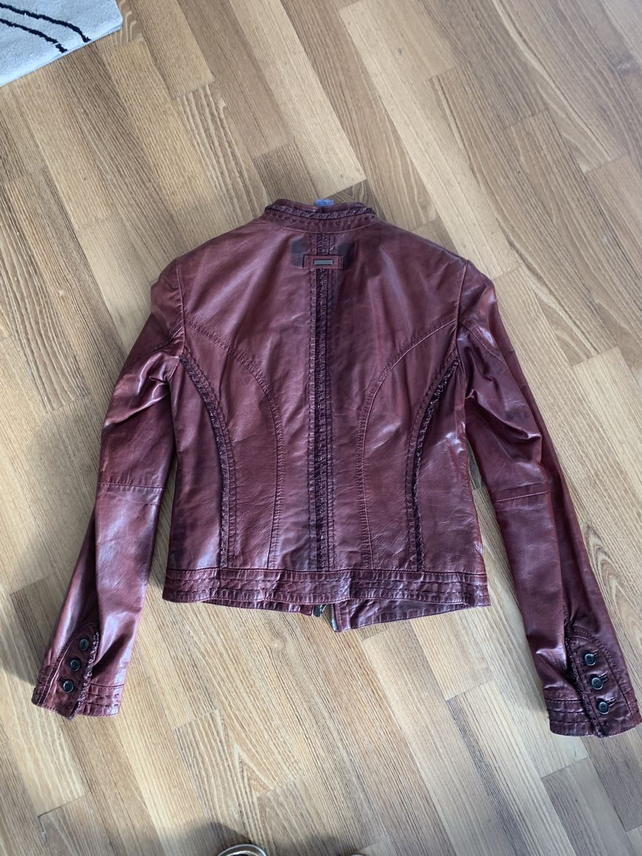 Jacken: Lederjacke Grösse M Damenlederjacke Braun – Gebraucht aus Ostermundigen von des_t9vv 3