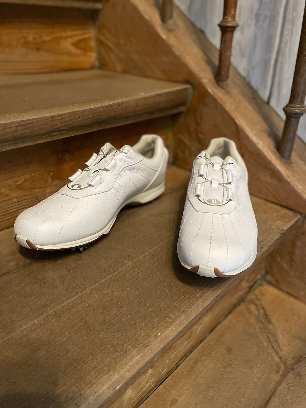 Scarpe da donna: FootJoy Damen Golfschuhe, mit Softspikes, Gr. 40.5 – Usato da Baar venduto da koala9