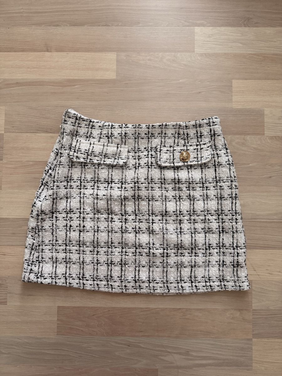 Shein Gonne: Mini-jupe  Shein, taille M, – Usato da Granges VS venduto da Anila.r
