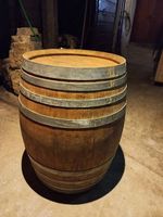 Barriques aus Eichenholz