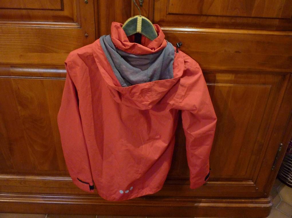 Giacche: Veste de sport – Usato da Vevey venduto da ohzut 1