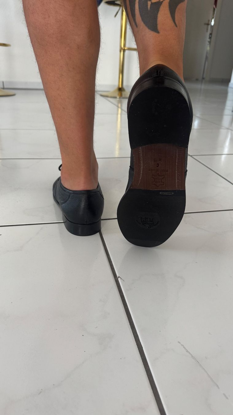 Herrenschuhe: Schuhe schwarz Leder Herren Grösse 48-49 – Gebraucht aus Altendorf von Ro 5