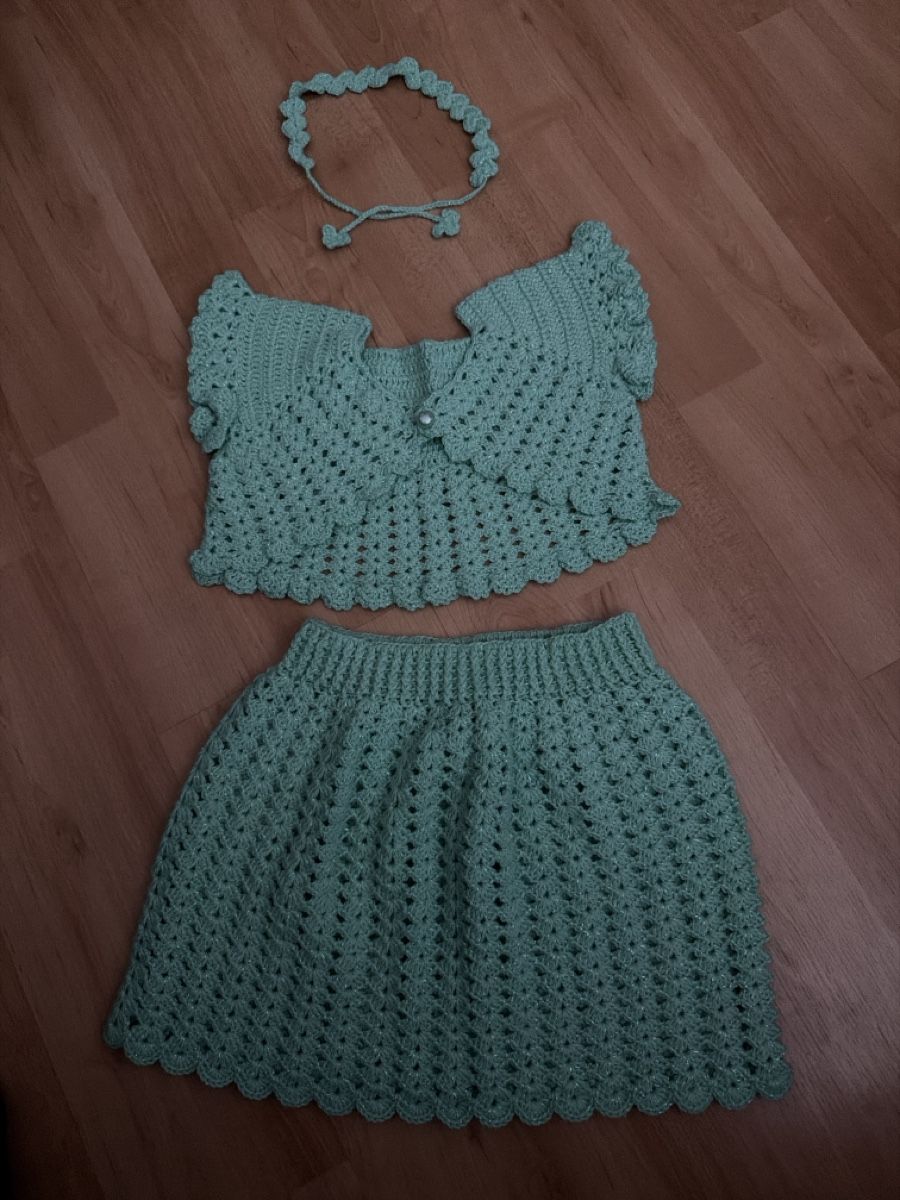 Vestiti & Gonne: Ensemble tricoté fait main – Nuovo e nell'imballaggio originale da Lausanne venduto da sah_5wsx
