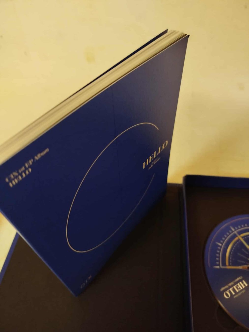 CDs: Album CD Hello – Gebraucht aus La Chaux-de-Fonds von Emmaus2300CDF 3