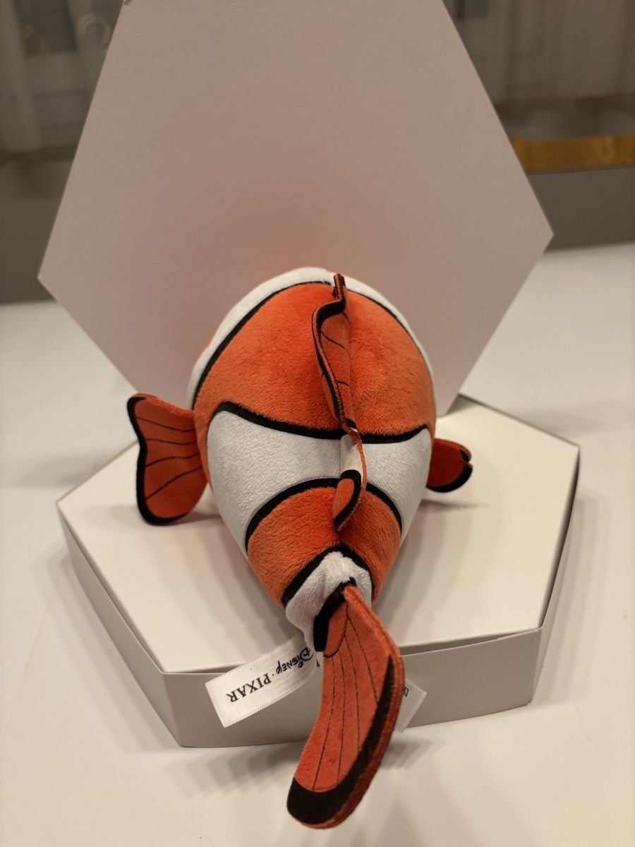 Disney Giocattoli: Nemo Plüschtier – Usato da Uster venduto da oranger_pulli 2