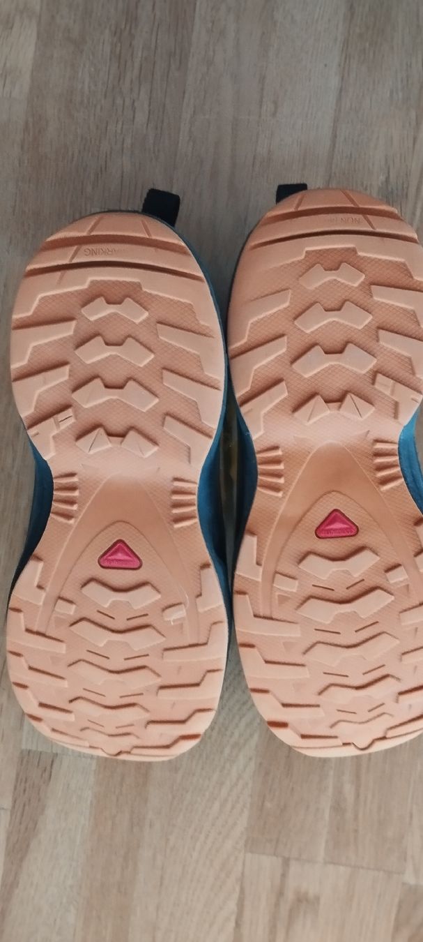 Salomon Schuhe für Jungen: Salomon Kinder Schuhe 34 – Gebraucht aus Mörel von MJoaoCosta 2
