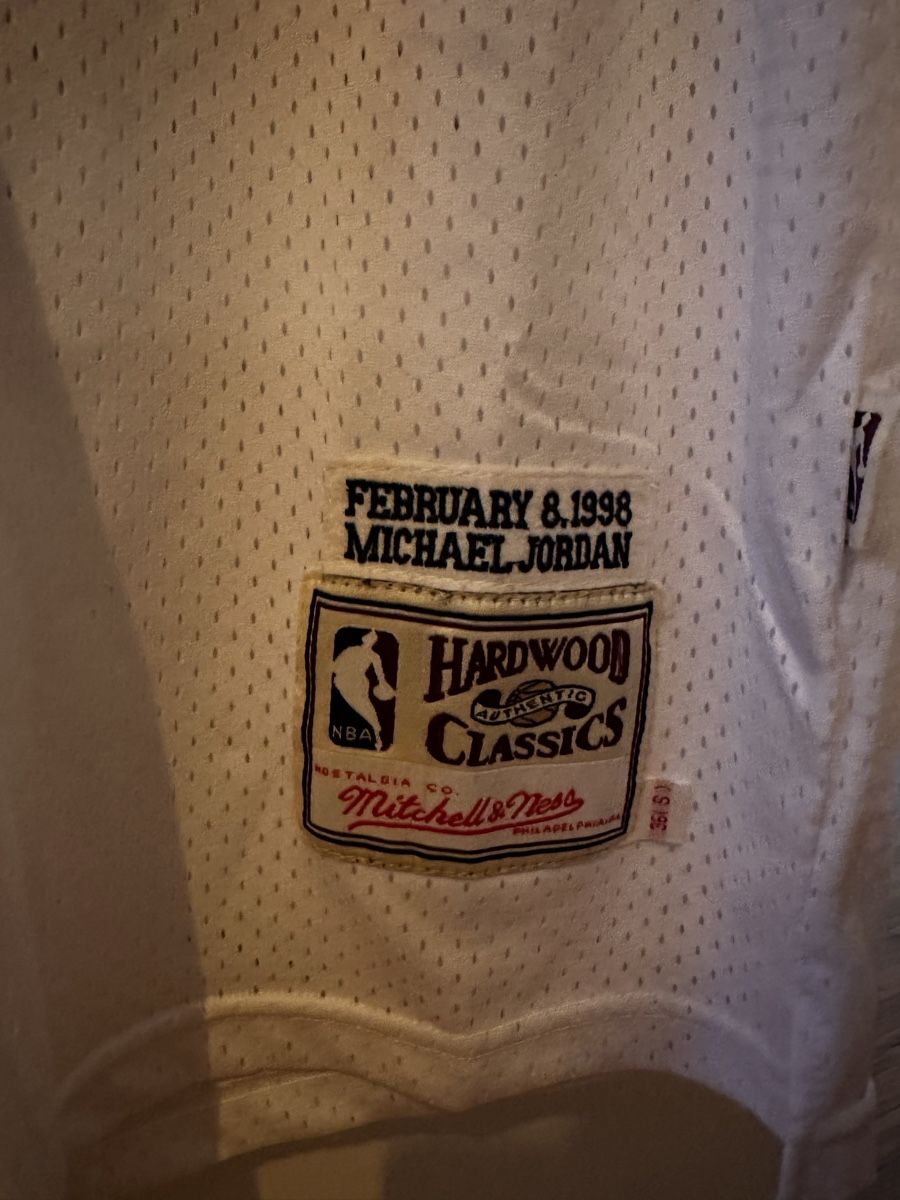 Canottiere & Pantaloni: Michael Jordan Trikot 1998 – Usato da Bern venduto da XXM38 3