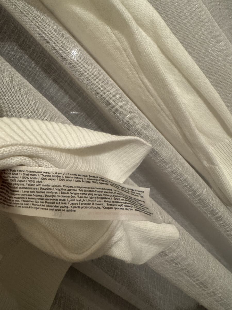 Lotti di vestiti: Edle Pullover, Top Zustand, Grösse S – Usato da Neuenegg venduto da mel_5pnq 2