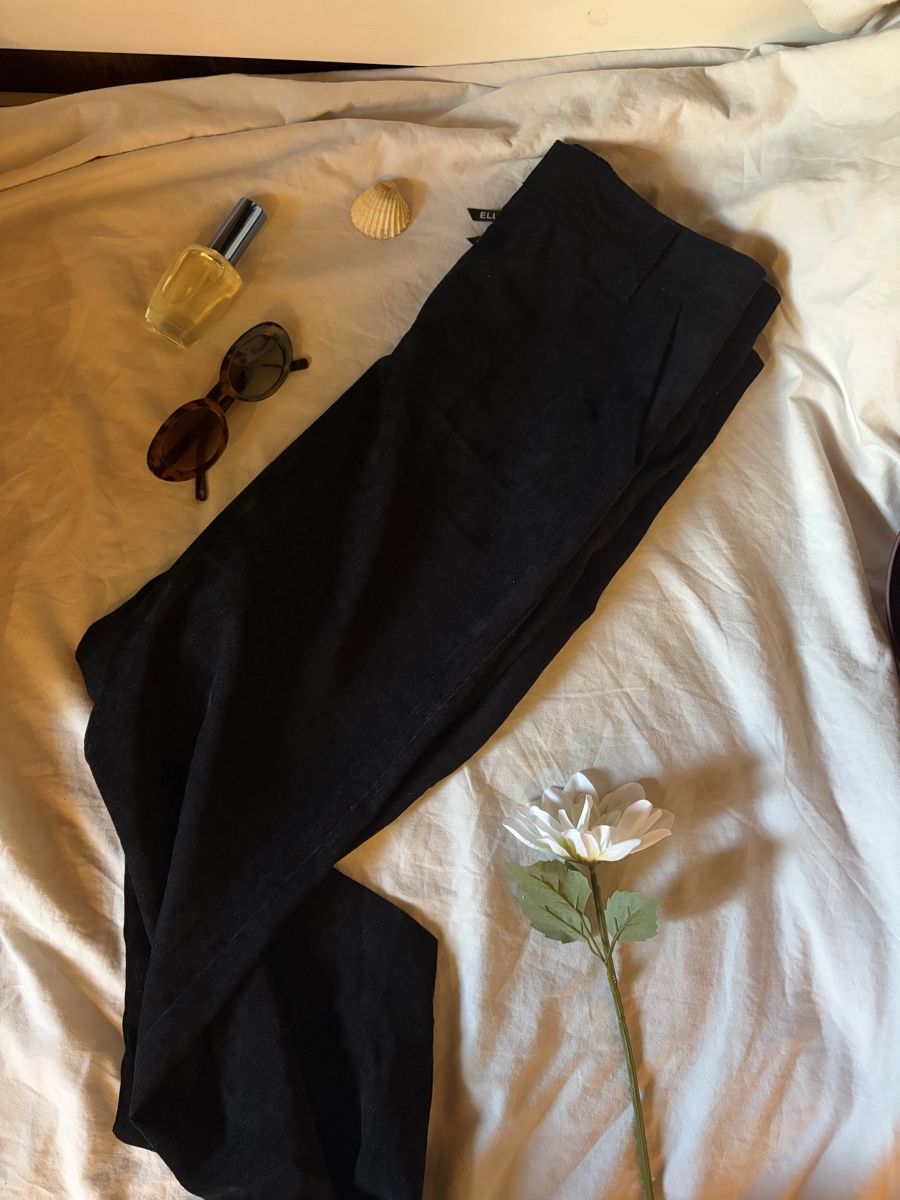 Pantaloni: Pantalon divers  – Usato da Sierre venduto da mer_k2fz 4