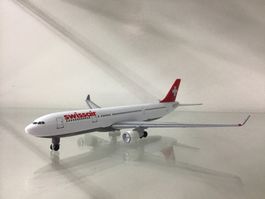 Swissair Airbus A330-300 Modellflugzeug - Sammlerstück!1:500