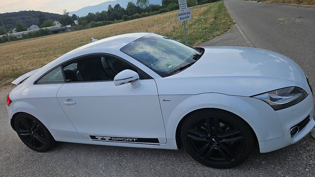 Autos: Audi TT 8J - S-line / Bluetooth; 1.8 TFSI – D'occasion à Biberist par MaxP9 1