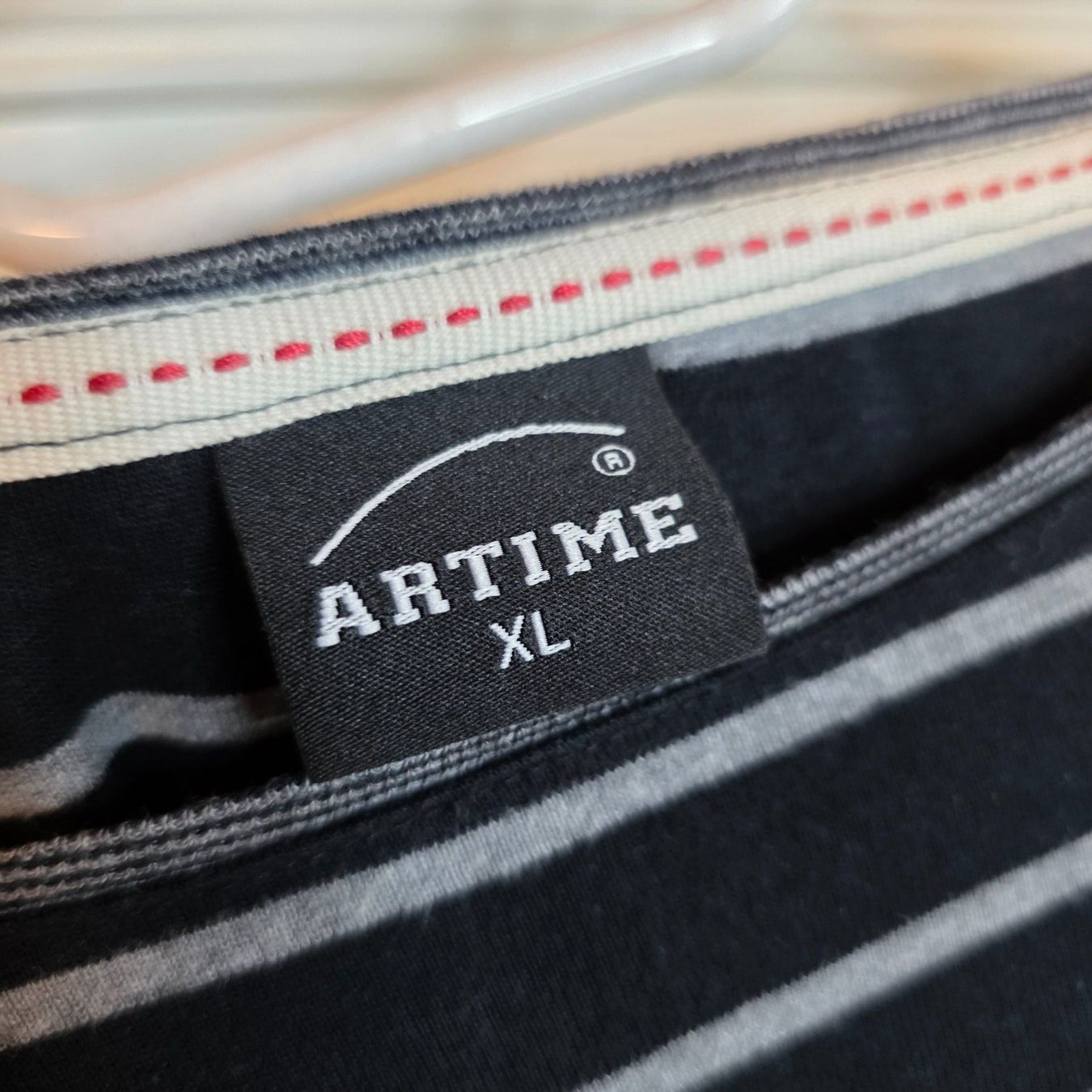 Pullover & Sweatshirts: Artime Langarmshirt gestreift  Gr. 38/40  weich – Gebraucht aus Wald ZH von CapLux 6