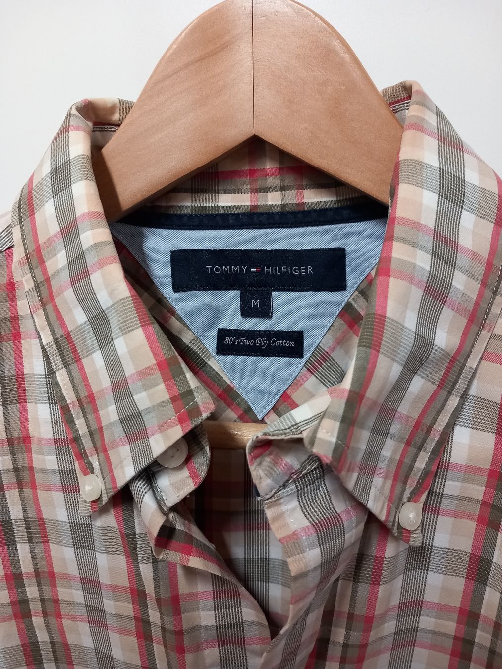 Tommy Hilfiger Camicie: Kurzarmhemd Tommy Hilfiger Gr.M, Baumwolle, kariert – Usato da Gwatt (Thun) venduto da umwelt-brocki 1