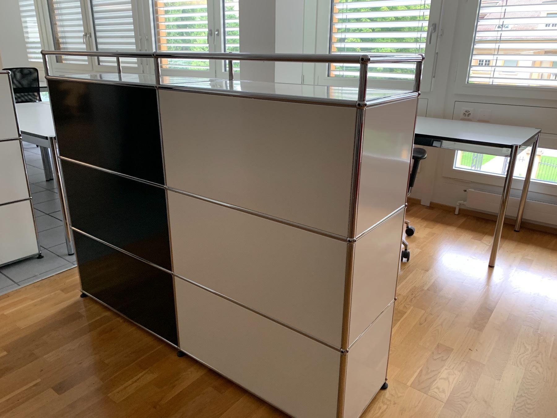 USM Scaffali: Usm Highboard  Lieferung gratis – Usato da Thun venduto da usmlieferung 2