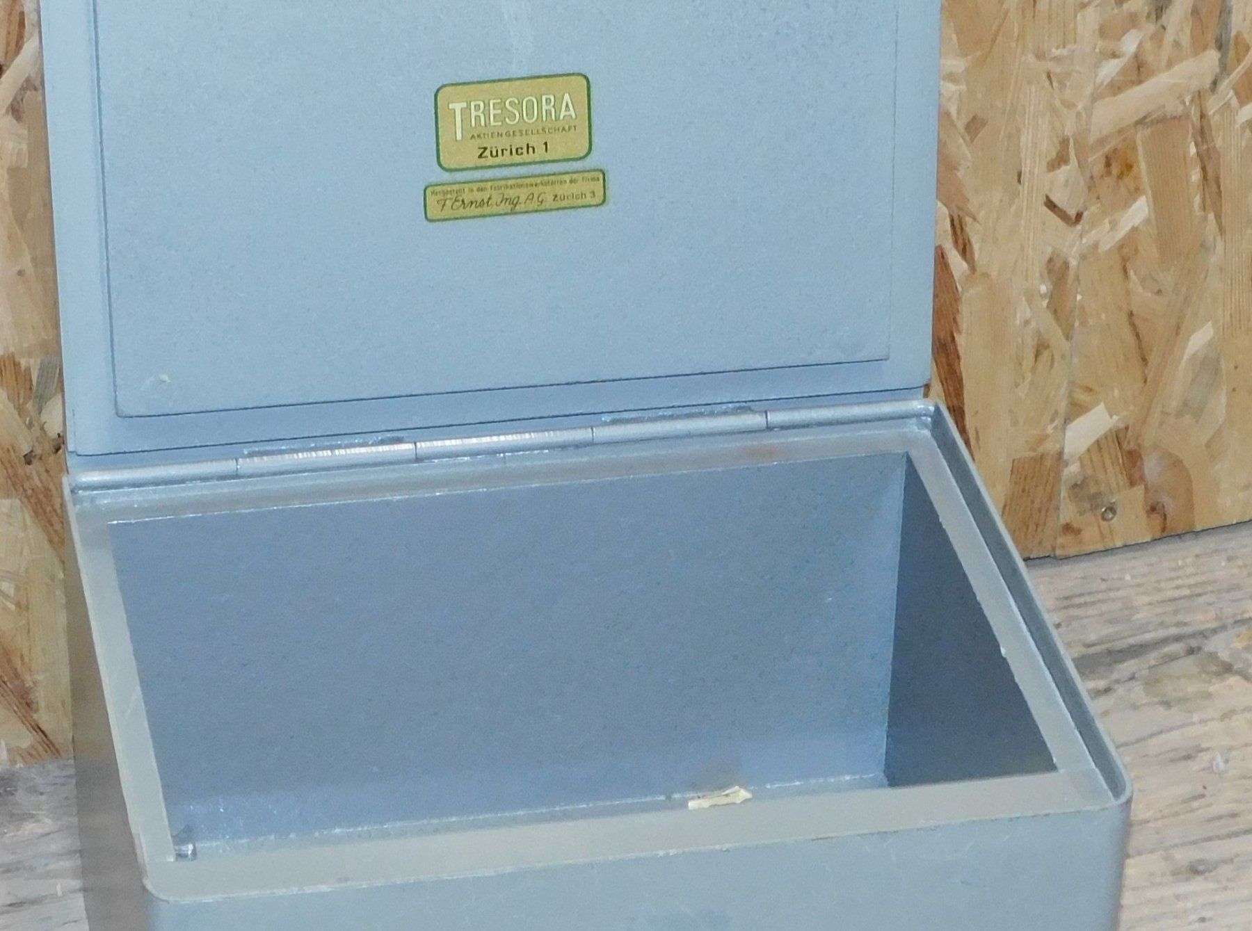 Casseforti: Safe alter Safe - Geldschatulle -  schwerer Stahl Safe – Usato da Sursee venduto da 76 3