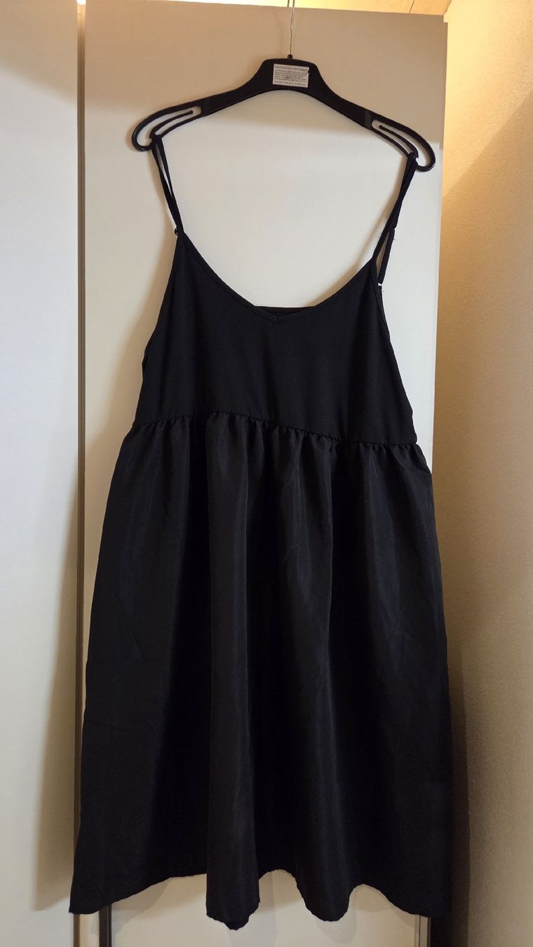 Lots de vêtements: Umstands Sommerkleider XXL – D'occasion à Guntmadingen par Turnschneehase 5