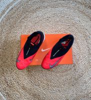 Nike Phantom foot intérieur 41