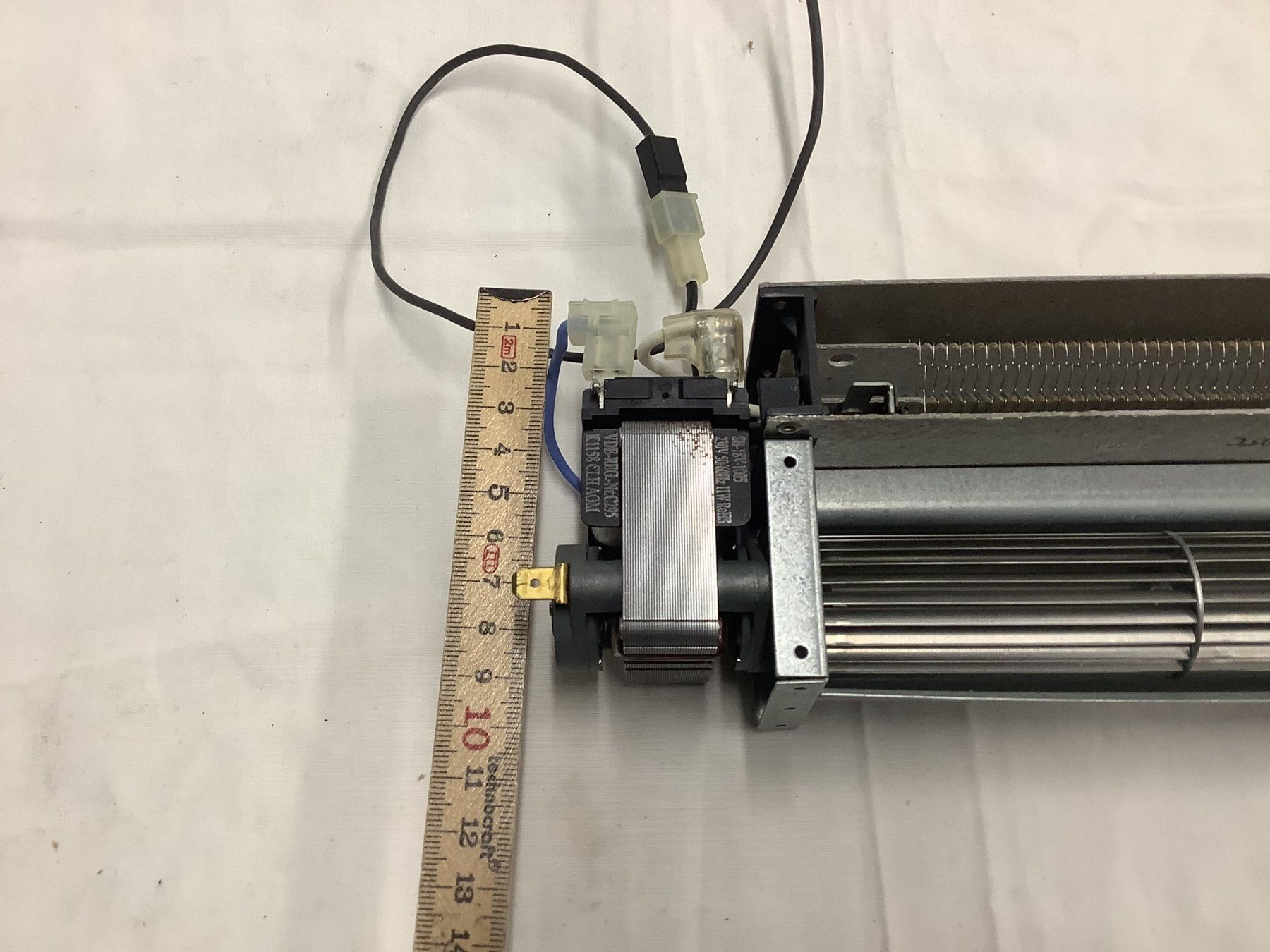 Radiatori: QUERSTROMGEBLÄSE MIT 400W HEIZUNG – Usato da Glarus venduto da Mdelphi 2