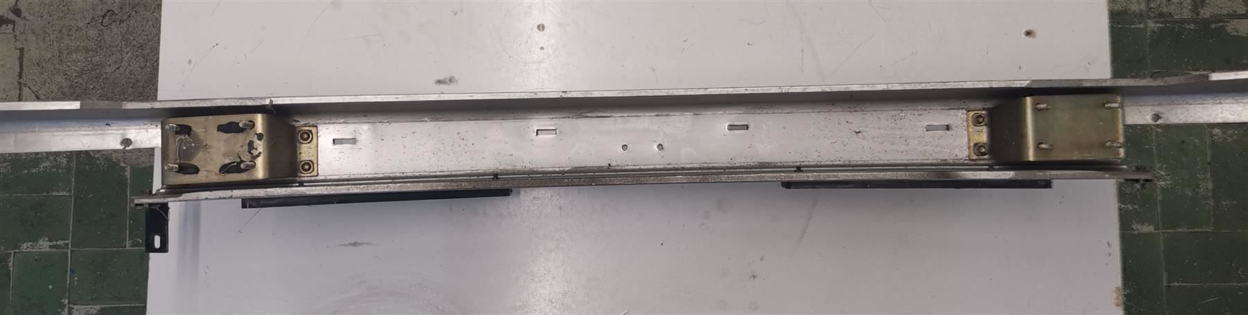 Tutti pezzi di ricambio auto: Alfa Spider 115 1990-93 Stossstage vorne – Usato da Thalwil venduto da Joker690 8