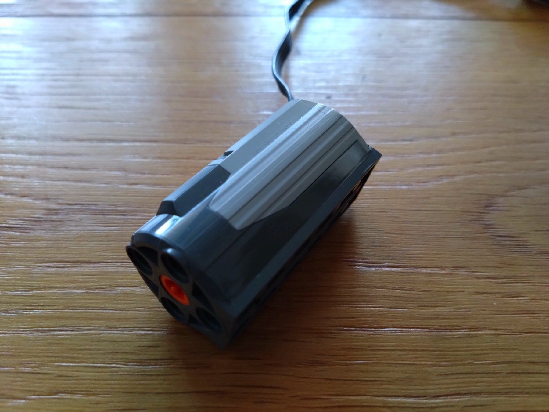 Lego Kit di costruzioni: Original Lego Technic M-Motor 8883 / Power Functions – Usato da Schenkon venduto da kkm2 2