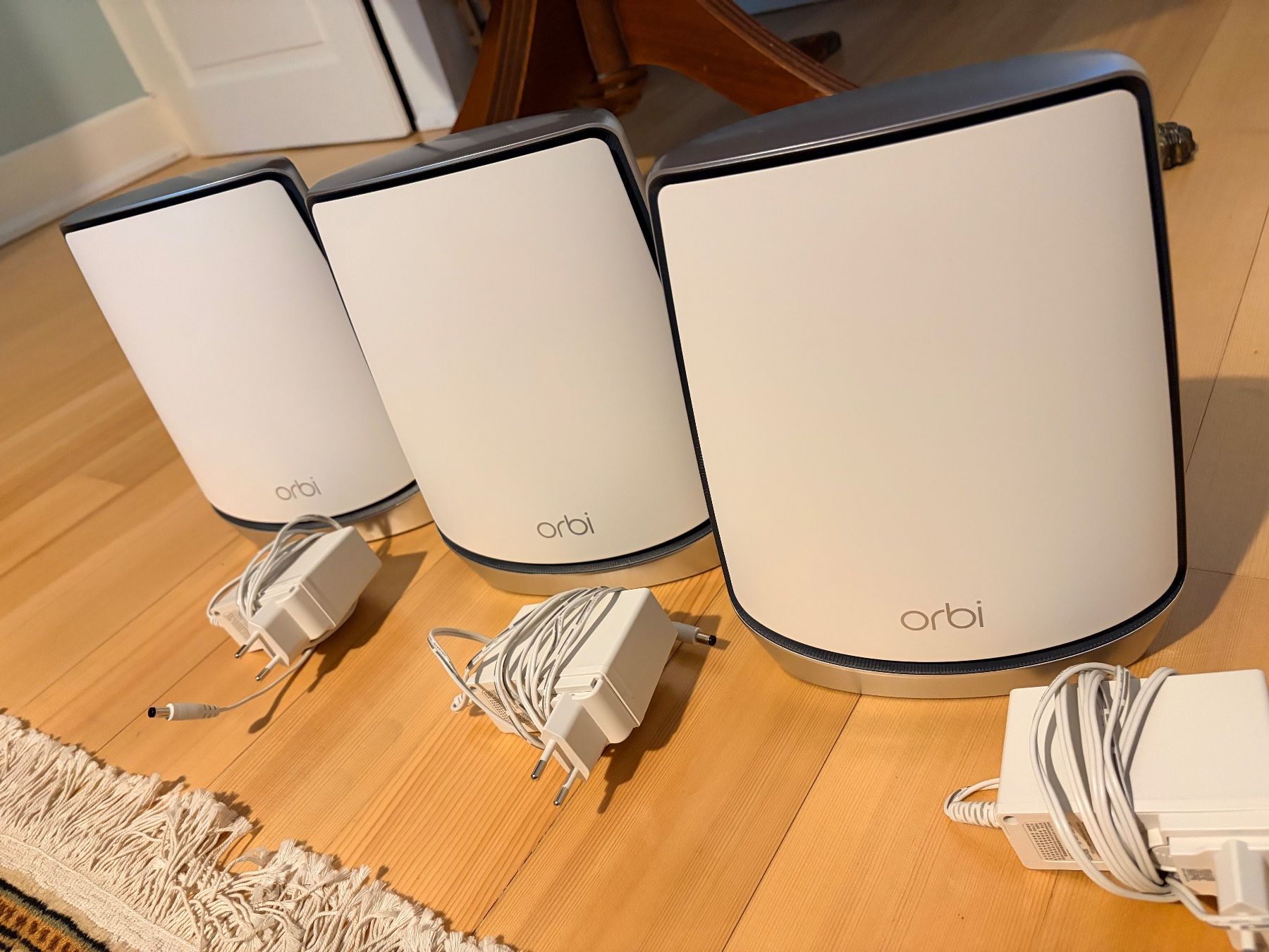 Système mesh Orbi RBK853 - AX6000 - Router et 2 satellites (Gebraucht ...