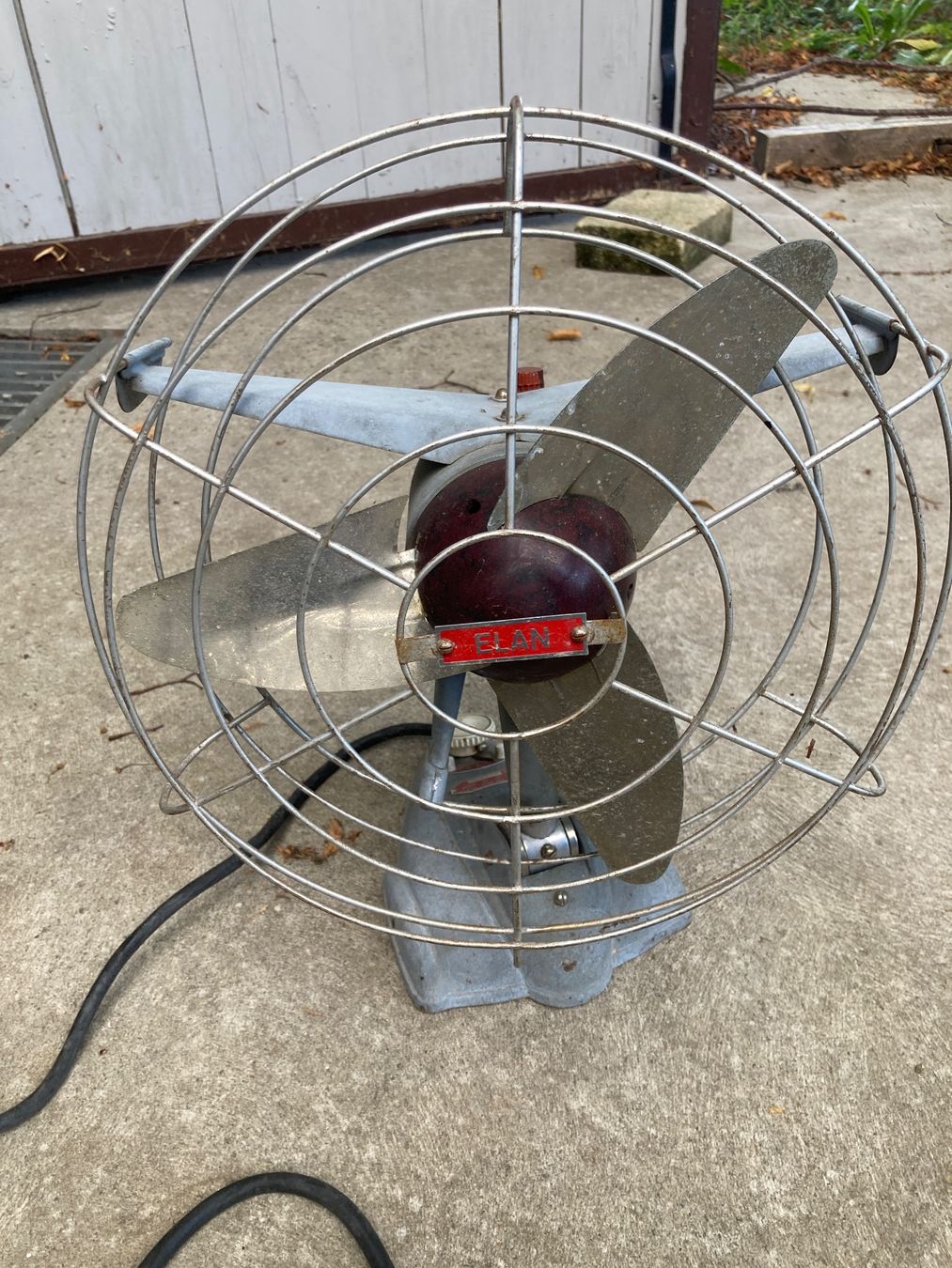 Ventilatori: Ventilator Elan im Flugzeugdesign – Difettoso da Schwarzhäusern venduto da koala_2124