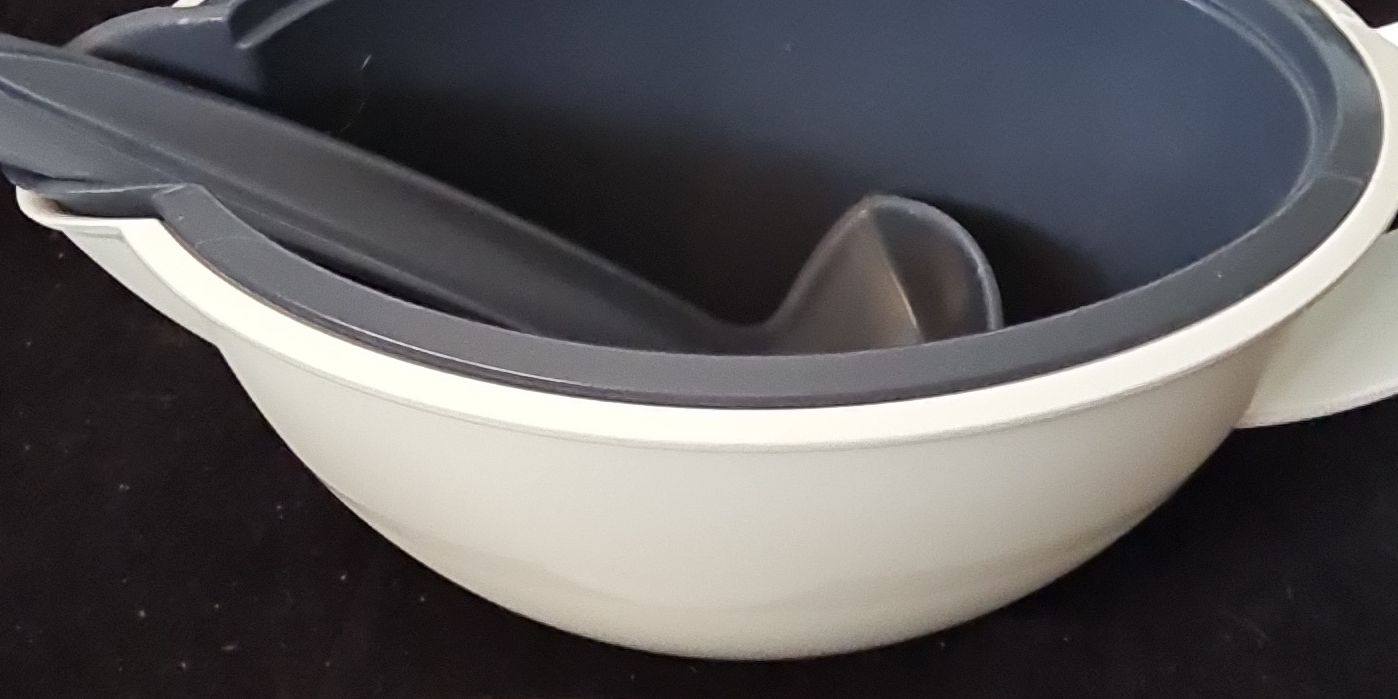 Tupperware Behälter & Ähnliches: Tupperware neue Sauciere mit Löffel – Neu (gemäss Beschreibung) aus Münsingen von Cuci31 1