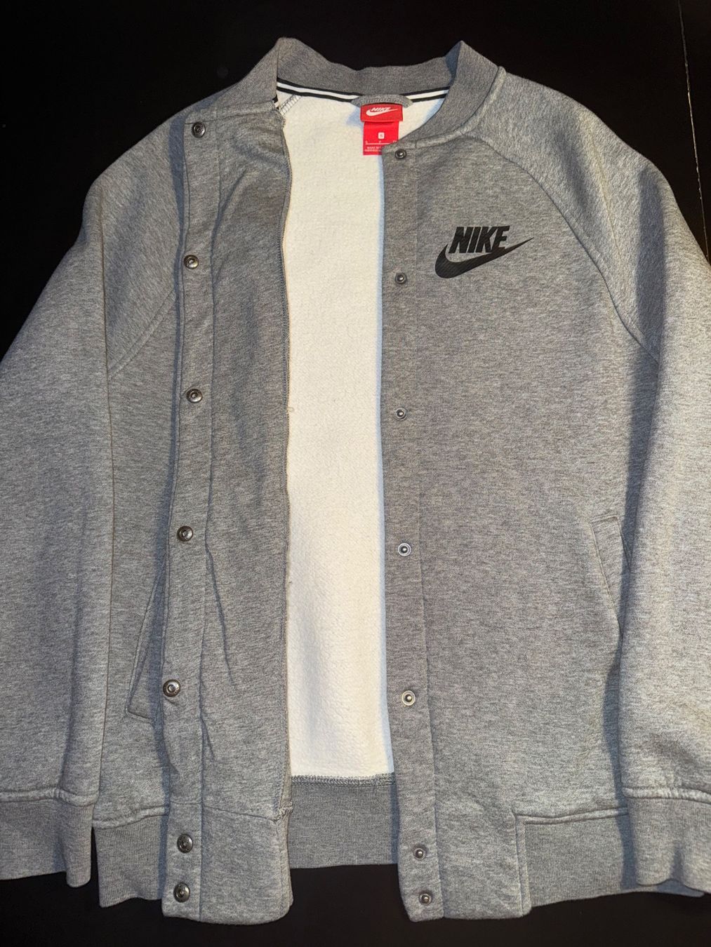 Nike Jacken: Nike Jacke Grösse S Top Zustand – Neu (gemäss Beschreibung) aus Zürich von Jen10 7