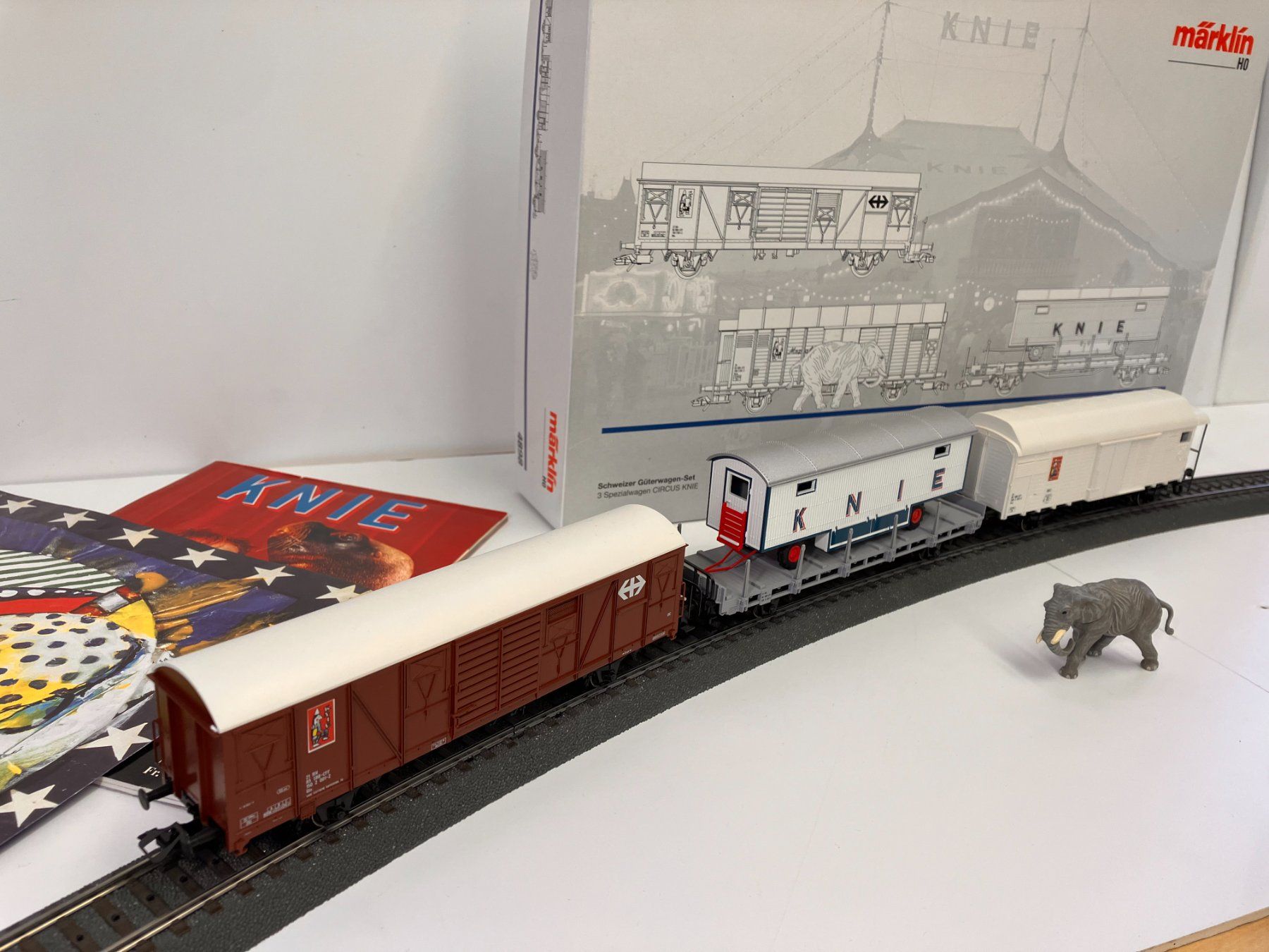 Märklin Modellini di ferrovie: Märklin Knie Set Nr 4898 – Nuovo e nell'imballaggio originale da Ittigen venduto da dan_y997