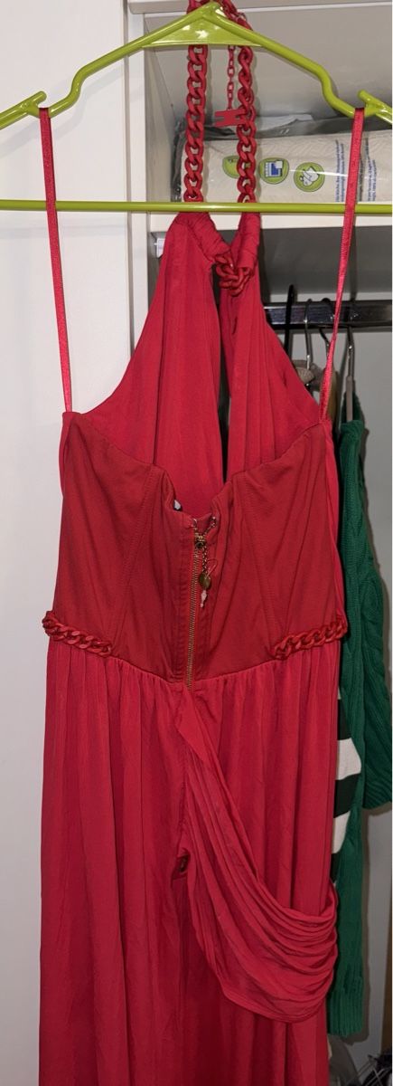 Robes: Robe de cocktail – D'occasion à Lausanne par reb_87rc